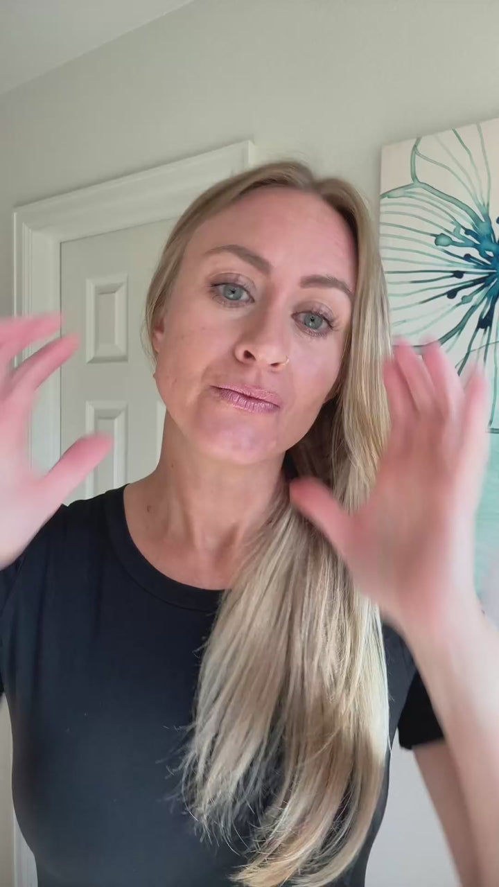 Woman testimonial for the nicebeam LED hair growth hat